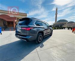 تويوتا سيكويا